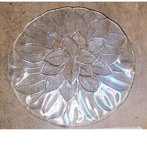 Clear Pressed Glass Floral Petal Serving Platter Round 12.5 Inch Handled Tray